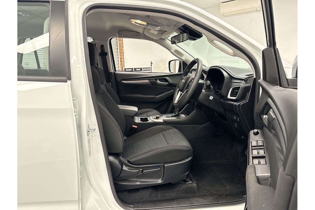 2023 Isuzu MU-X LS-M