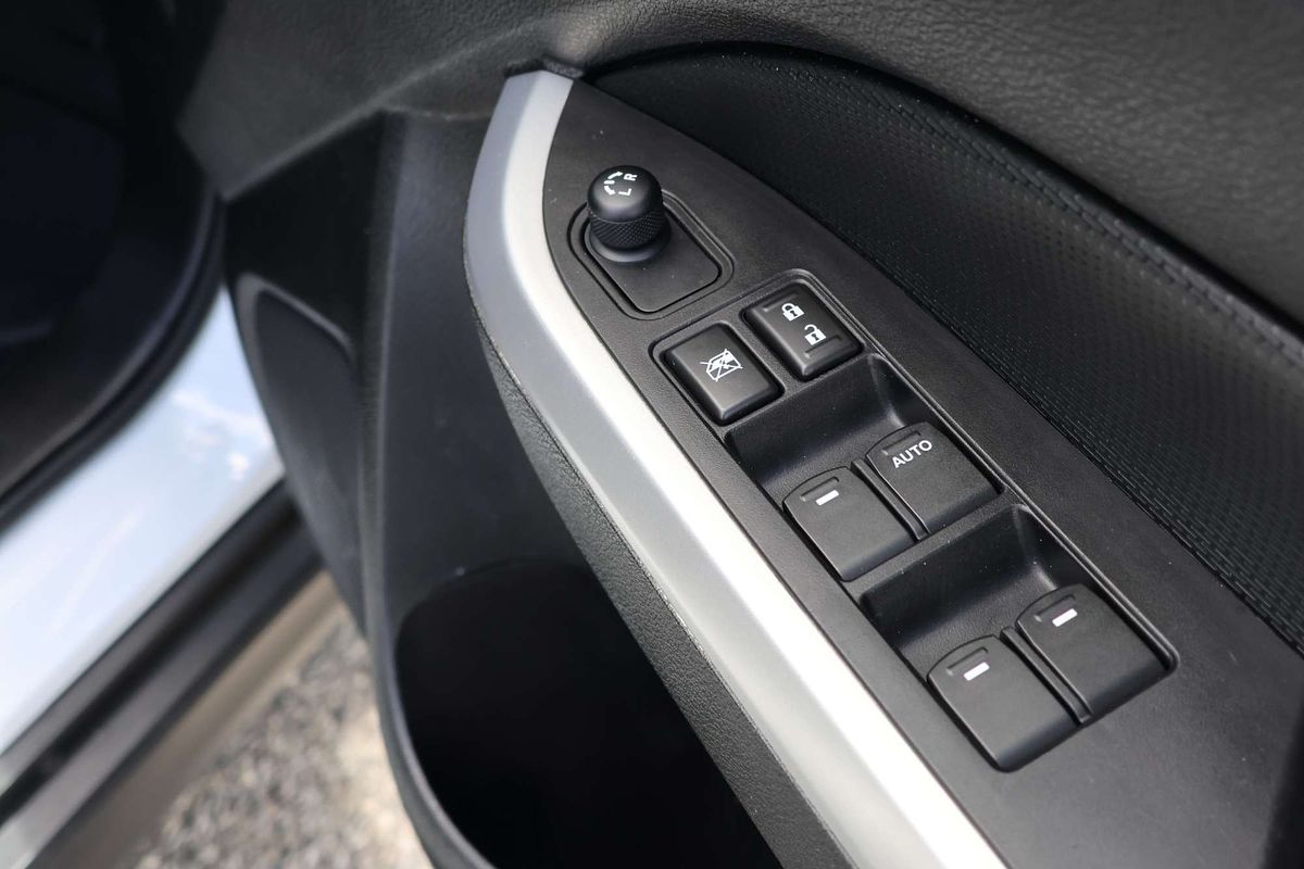 2016 Suzuki Vitara RT-S LY