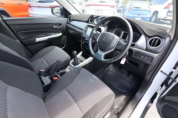 2016 Suzuki Vitara RT-S LY