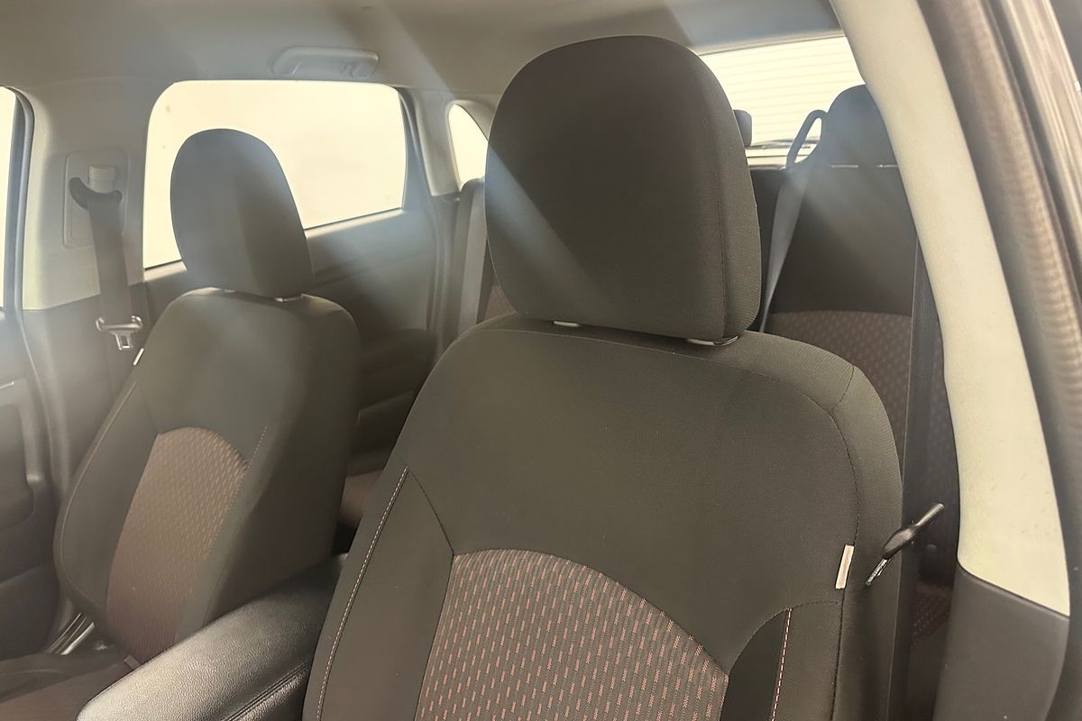 2019 Mitsubishi ASX ES XC