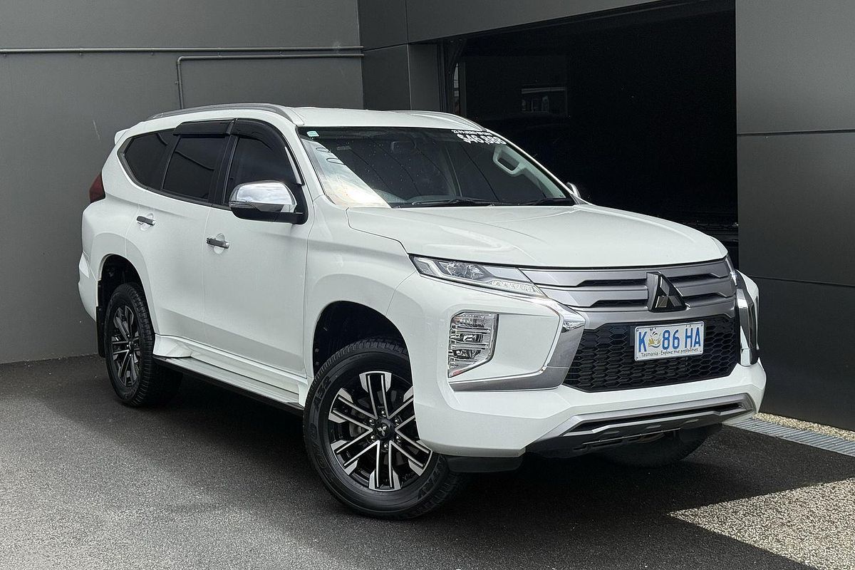 2022 Mitsubishi Pajero Sport GLS QF