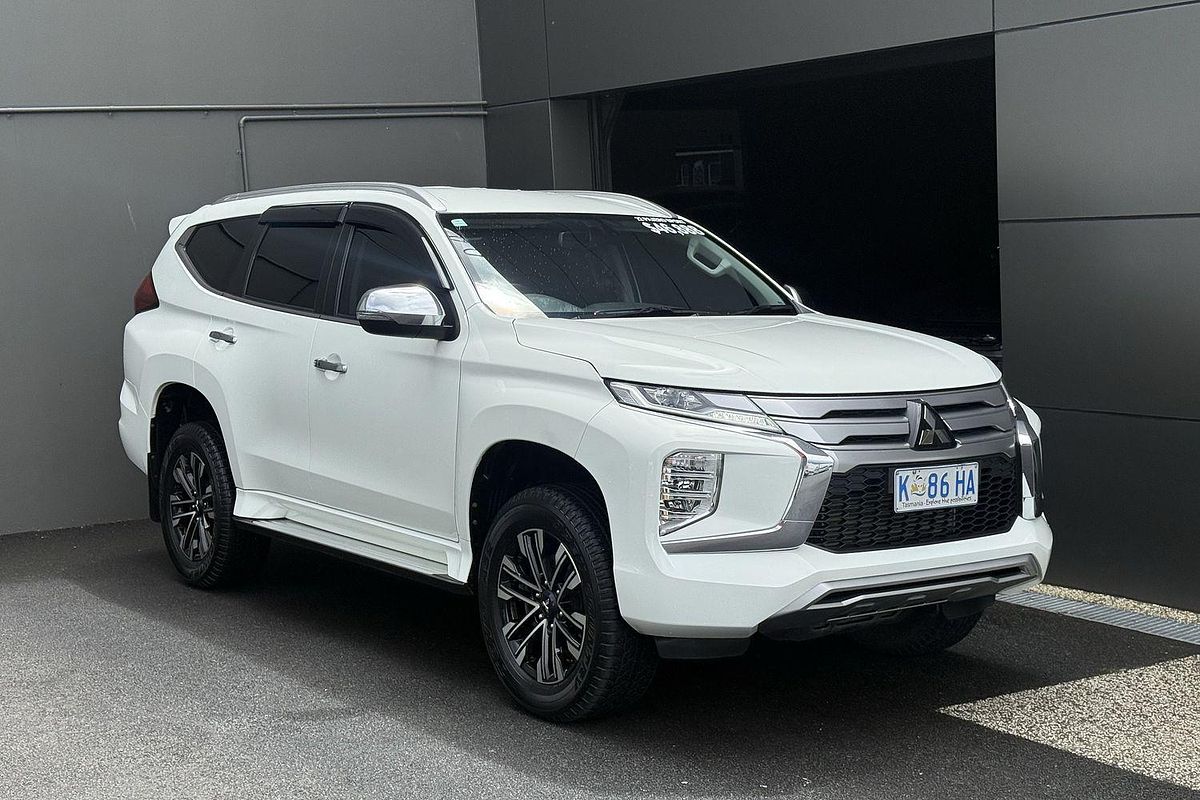 2022 Mitsubishi Pajero Sport GLS QF