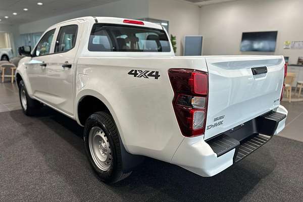 2025 Isuzu D-MAX SX 4X4