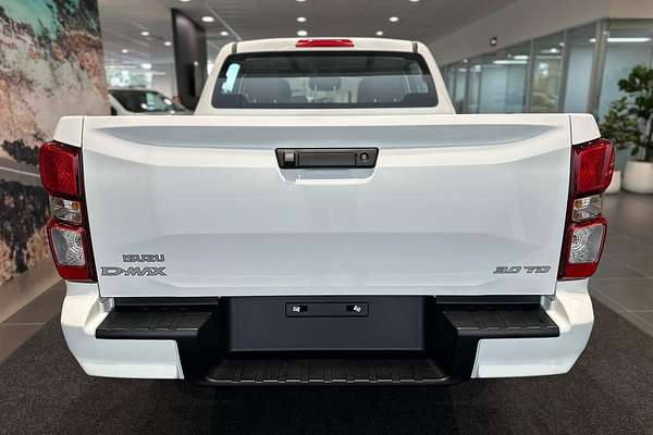2025 Isuzu D-MAX SX 4X4