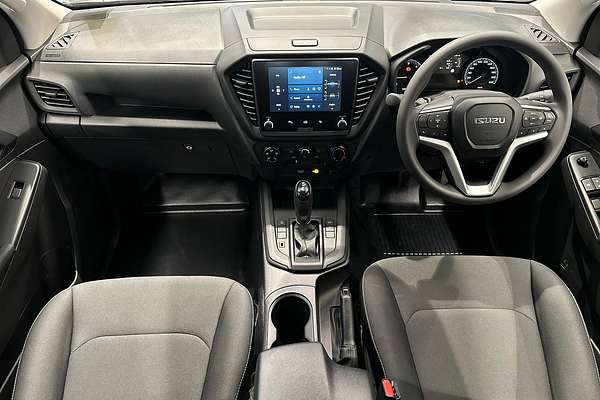 2025 Isuzu D-MAX SX 4X4
