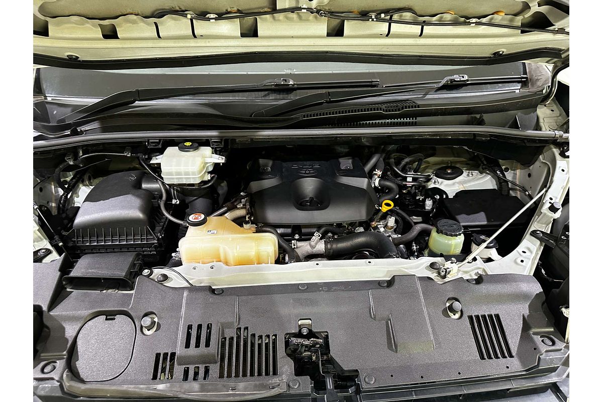 2020 Toyota Hiace  GDH300R LWB