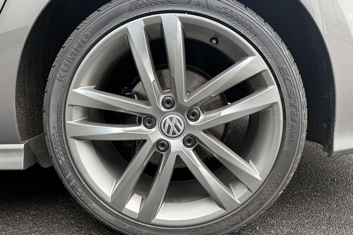 2016 Volkswagen Golf 110TSI Highline 7