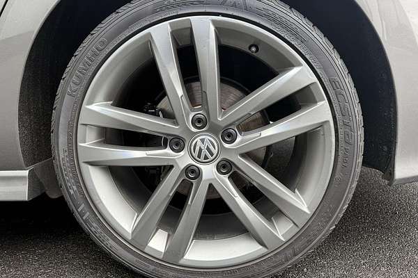 2016 Volkswagen Golf 110TSI Highline 7