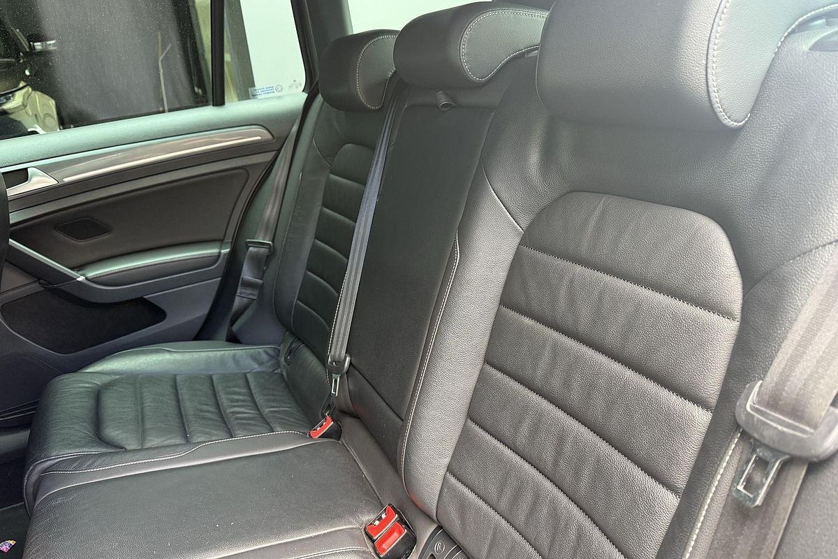 2016 Volkswagen Golf 110TSI Highline 7