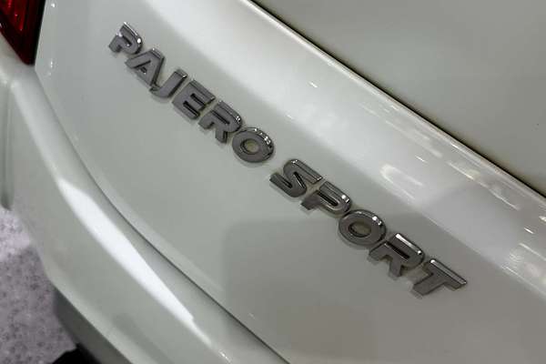 2016 Mitsubishi Pajero Sport GLS QE