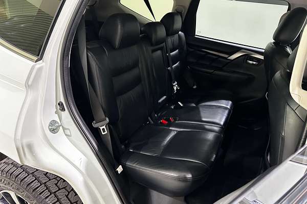 2016 Mitsubishi Pajero Sport GLS QE