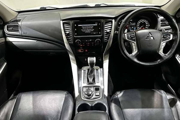 2016 Mitsubishi Pajero Sport GLS QE