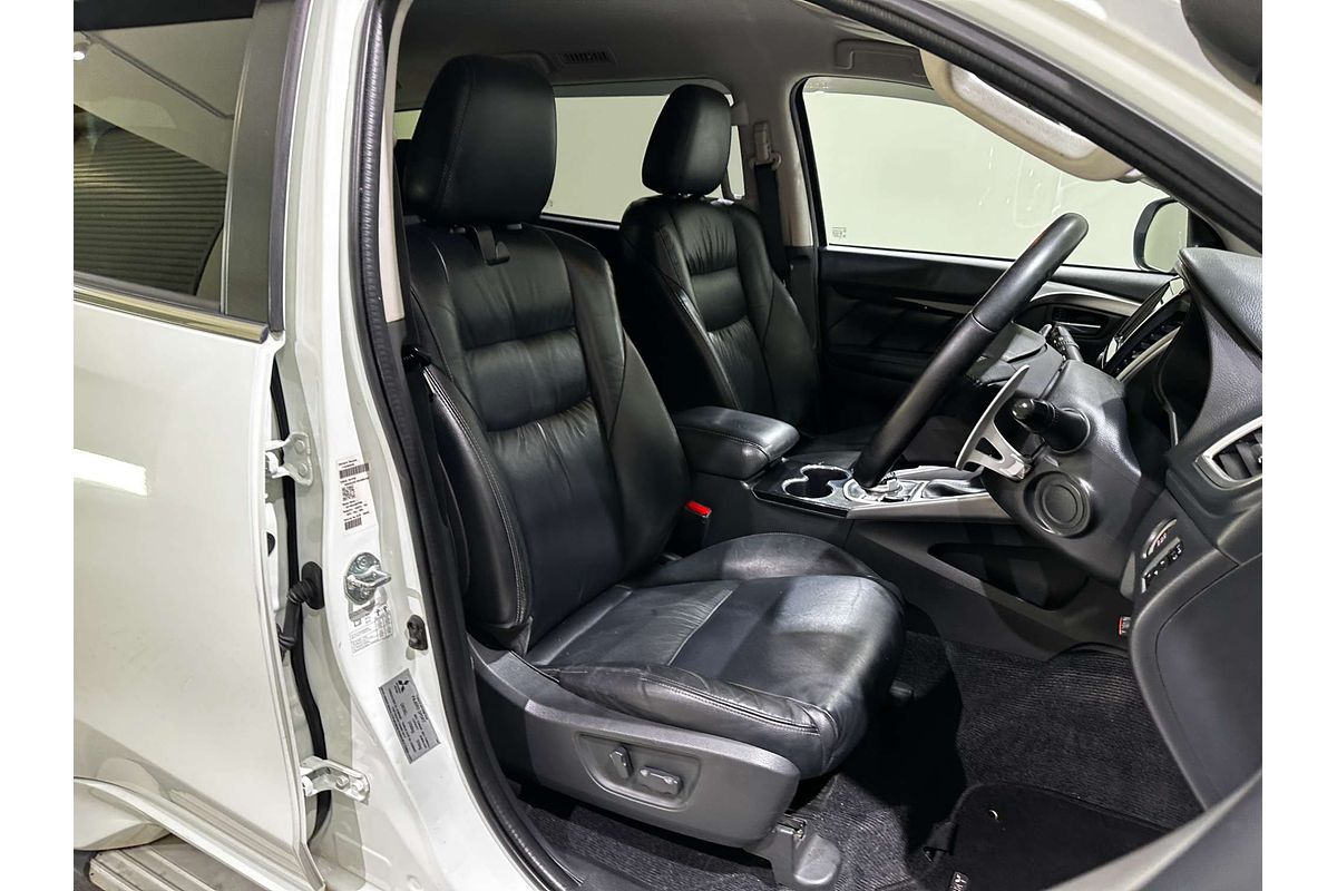 2016 Mitsubishi Pajero Sport GLS QE