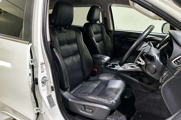 2016 Mitsubishi Pajero Sport GLS QE