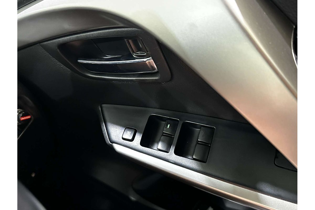 2016 Mitsubishi Pajero Sport GLS QE