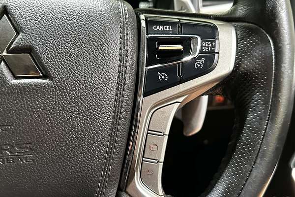 2016 Mitsubishi Pajero Sport GLS QE