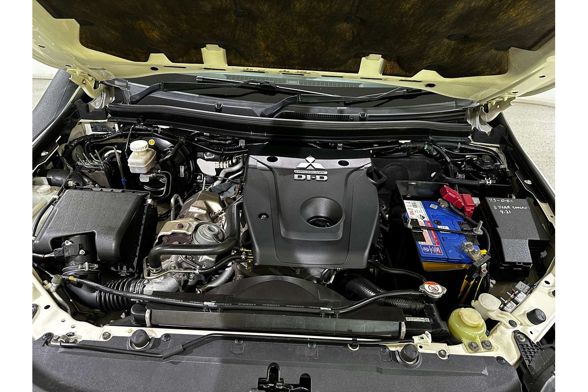 2016 Mitsubishi Pajero Sport GLS QE