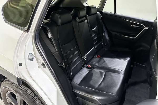 2020 Toyota RAV4 Cruiser AXAH52R