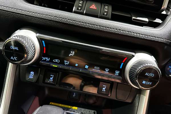 2020 Toyota RAV4 Cruiser AXAH52R