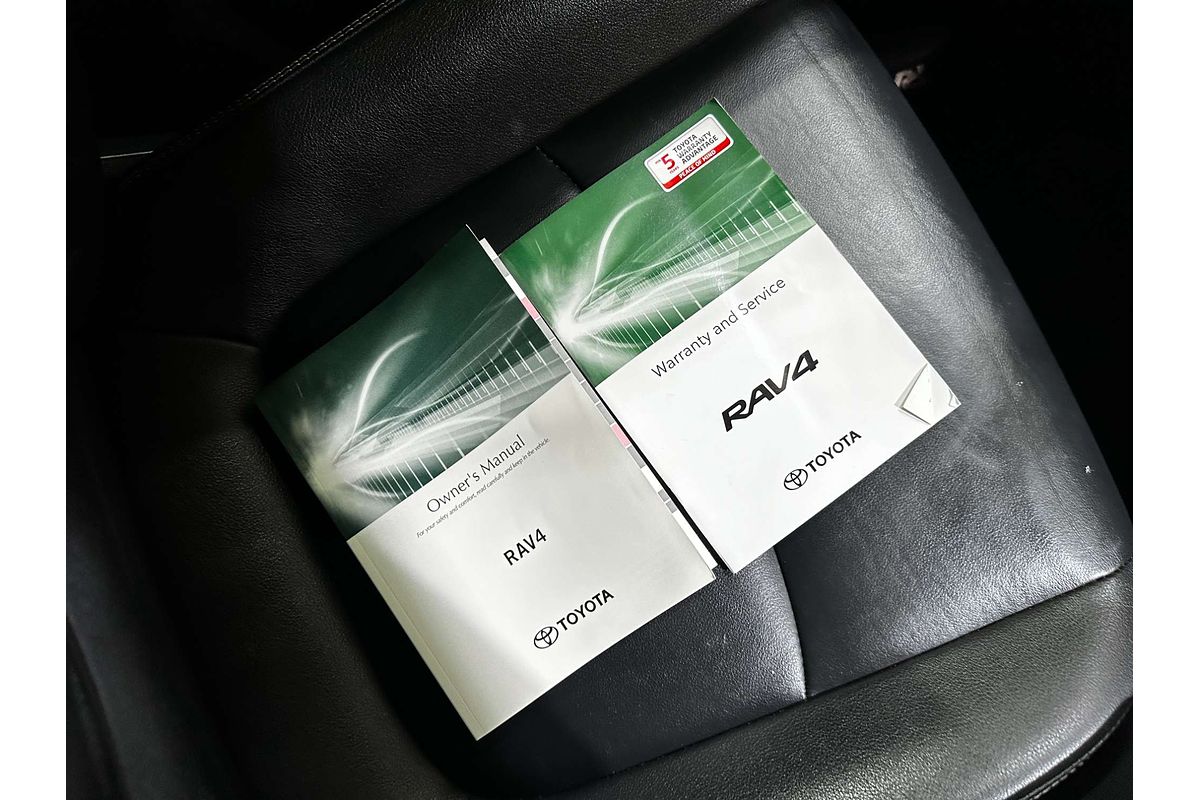 2020 Toyota RAV4 Cruiser AXAH52R