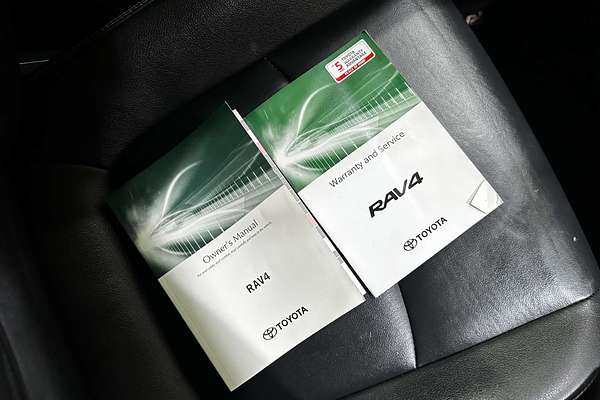 2020 Toyota RAV4 Cruiser AXAH52R