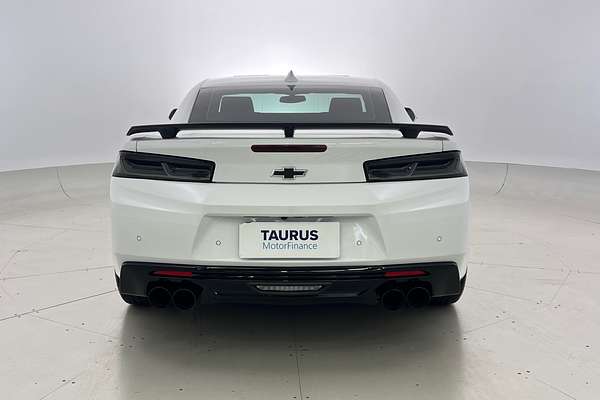 2018 Chevrolet Camaro 2SS thumb-3