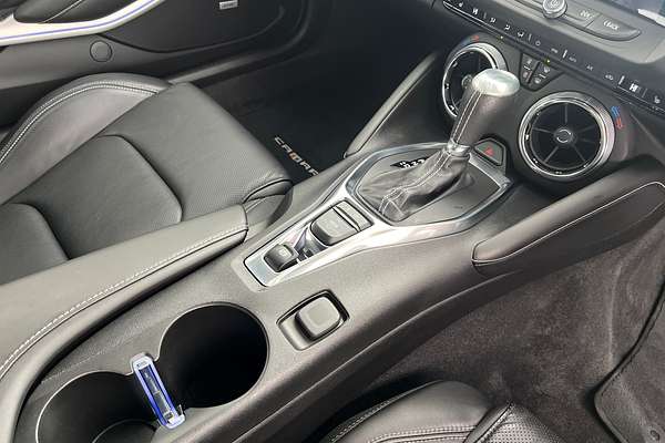 2018 Chevrolet Camaro 2SS thumb-15