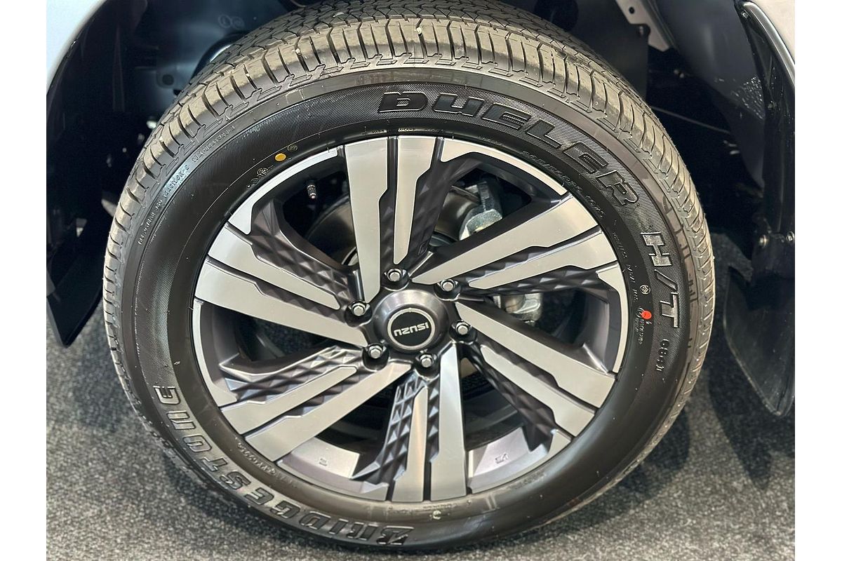 2025 Isuzu MU-X LS-T