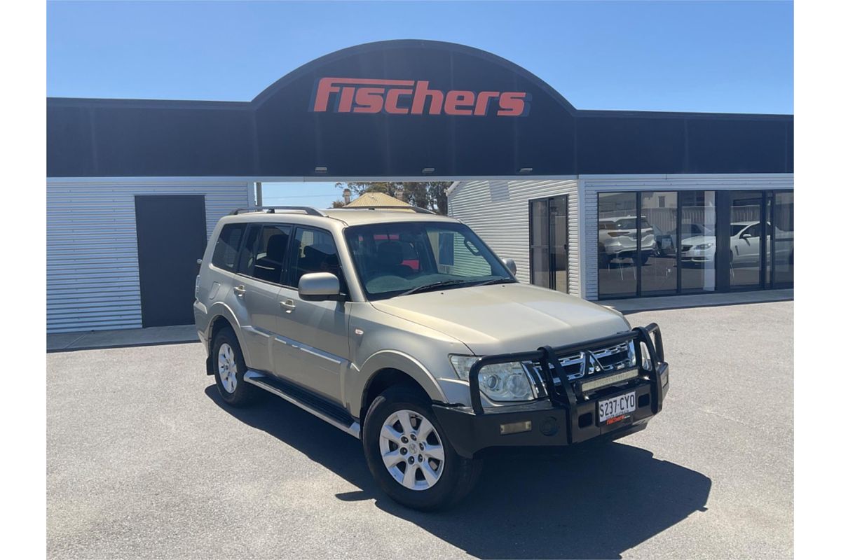 2011 Mitsubishi Pajero GLS LWB (4x4) NT MY11