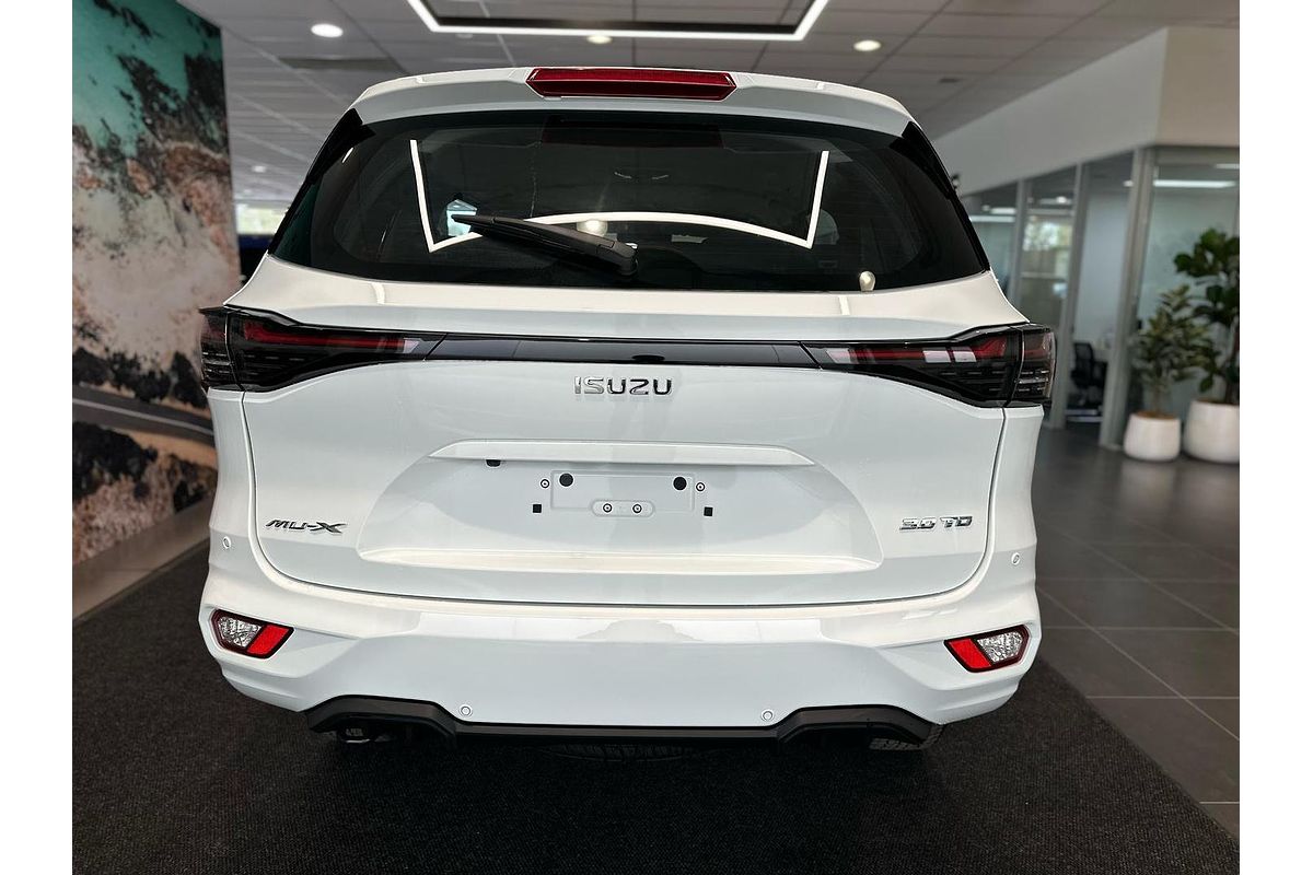 2025 Isuzu MU-X LS-M