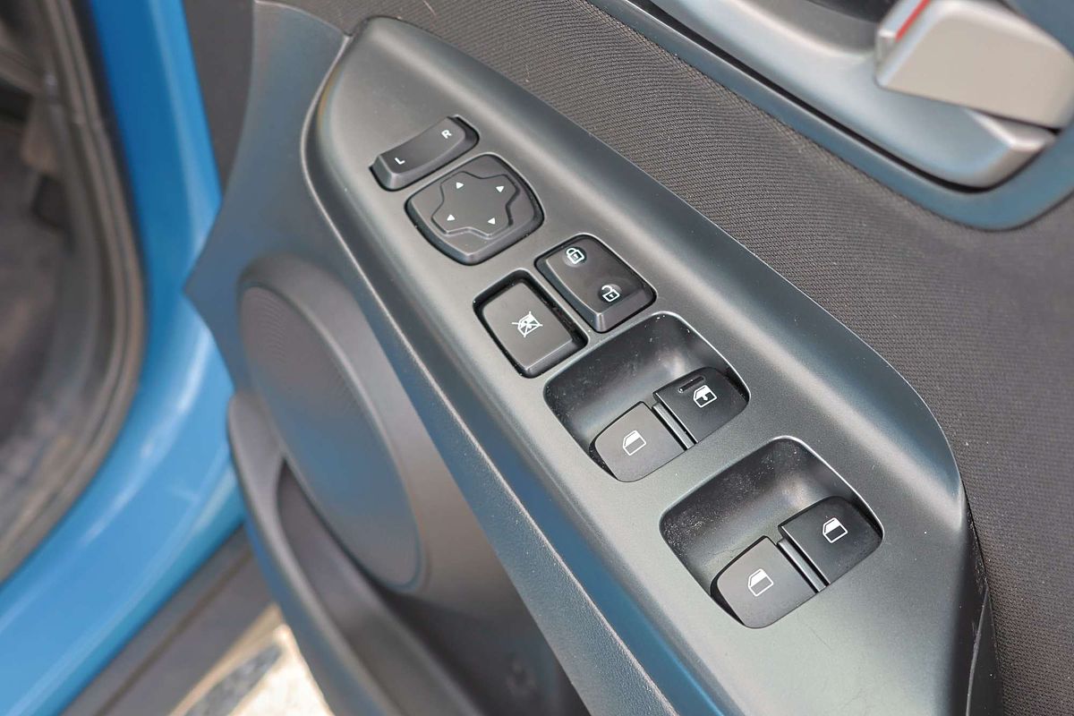 2017 Hyundai Kona Active OS