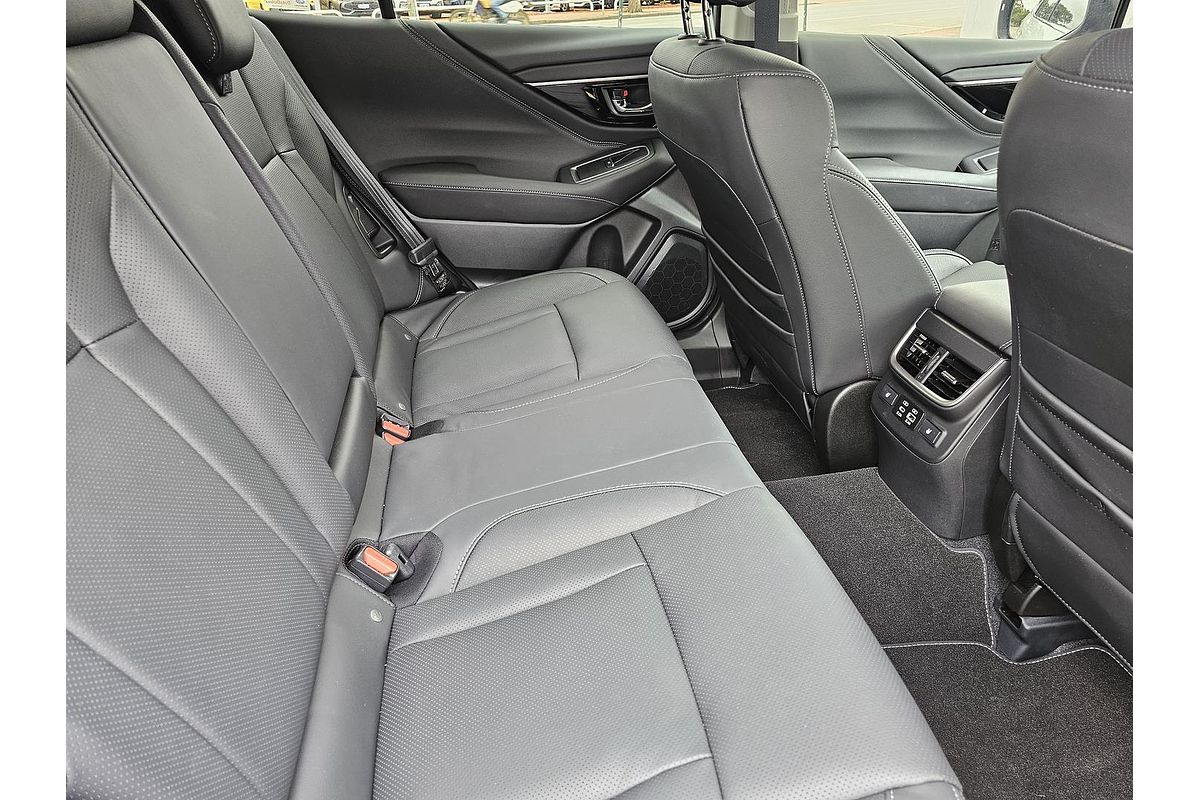 2025 Subaru Outback AWD Touring 6GEN