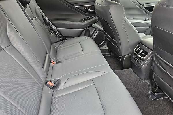 2025 Subaru Outback AWD Touring 6GEN