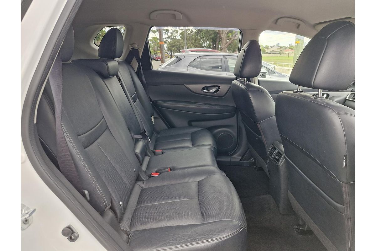 2014 Nissan X-TRAIL ST-L T32