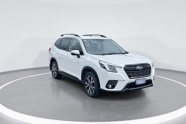 2023 Subaru Forester 2.5i Premium S5