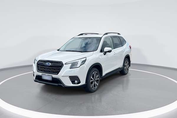 2023 Subaru Forester 2.5i Premium S5
