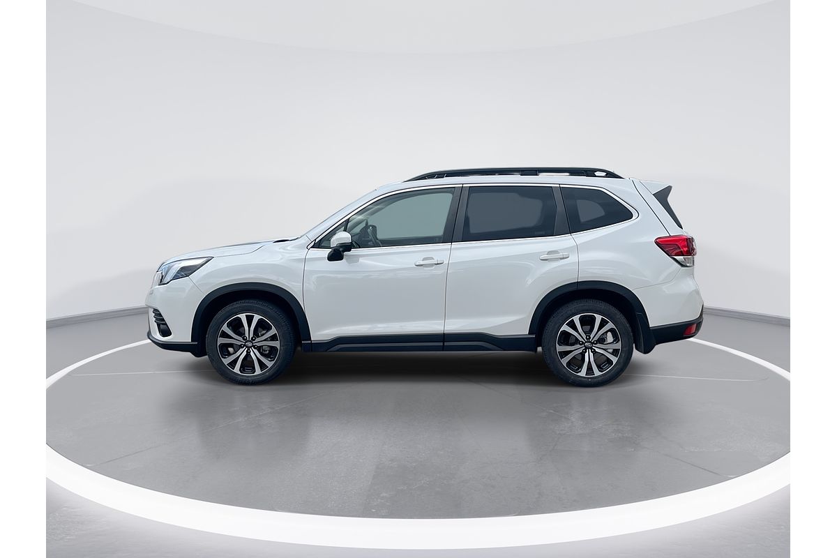 2023 Subaru Forester 2.5i Premium S5