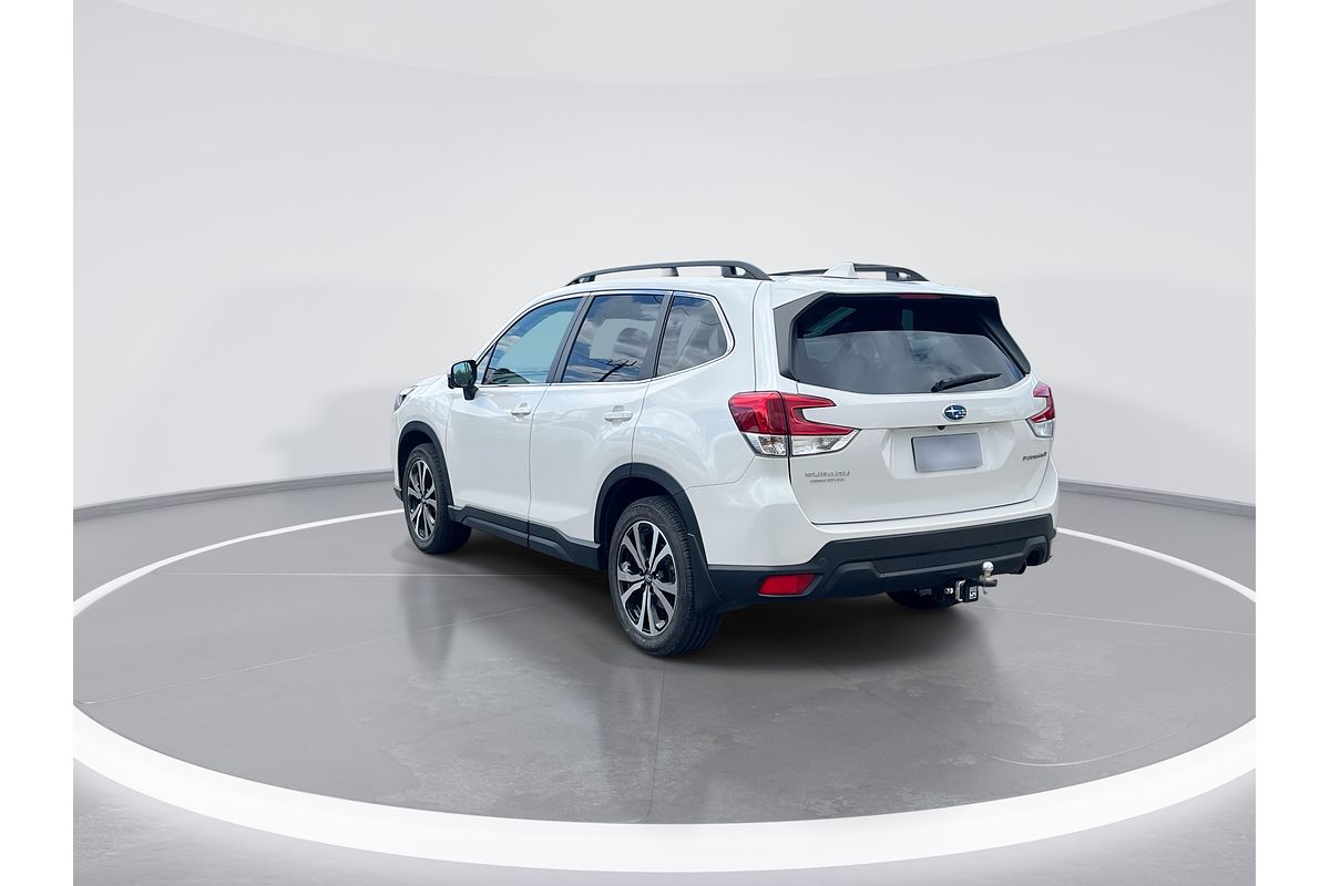 2023 Subaru Forester 2.5i Premium S5