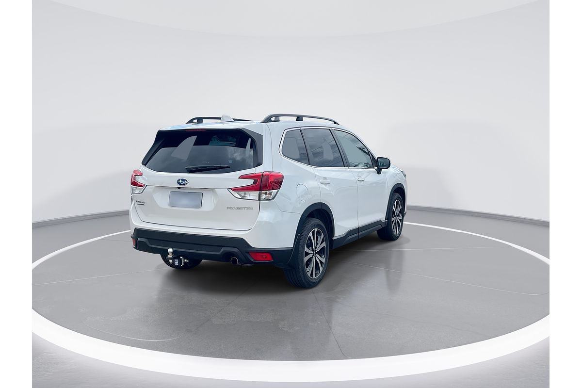 2023 Subaru Forester 2.5i Premium S5