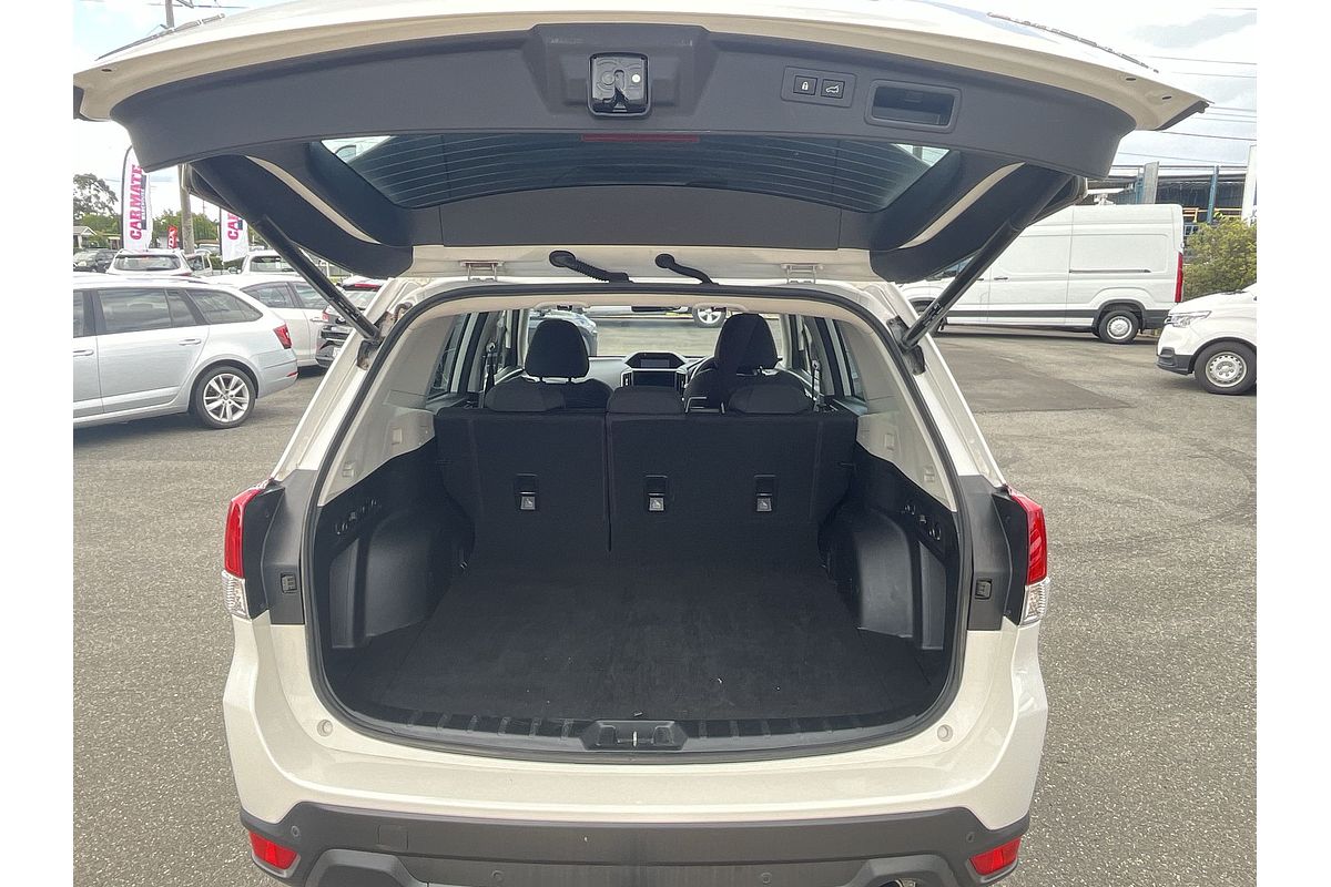 2023 Subaru Forester 2.5i Premium S5