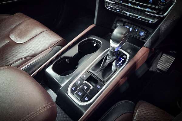 2020 Hyundai Santa Fe Highlander TM.2