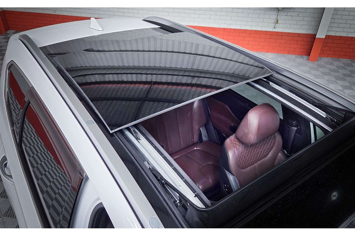 2020 Hyundai Santa Fe Highlander TM.2