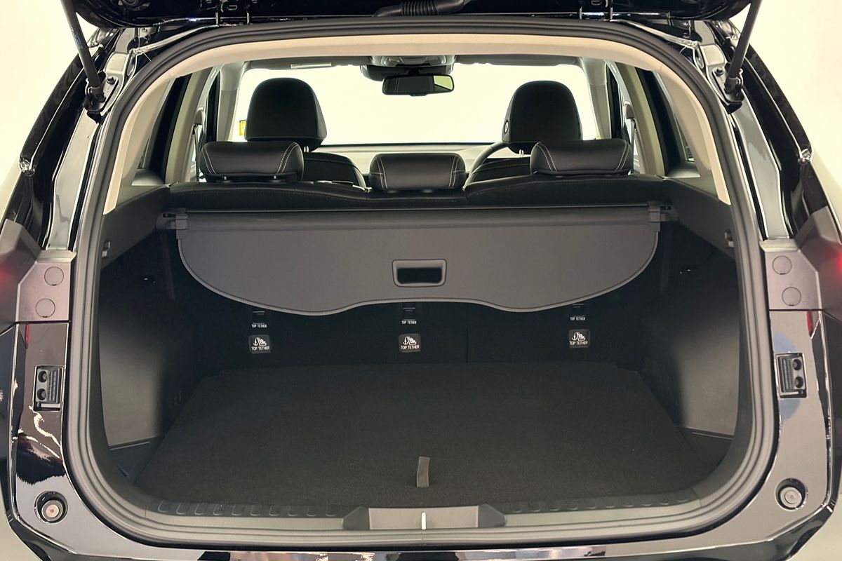 2025 GWM Haval H6 Lux B01