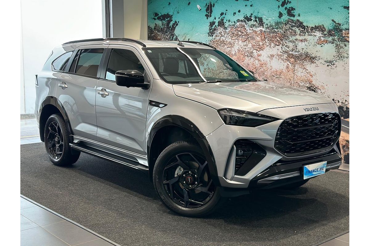 2025 Isuzu MU-X X-TERRAIN