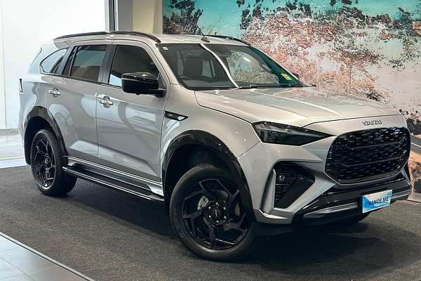 2025 Isuzu MU-X X-TERRAIN