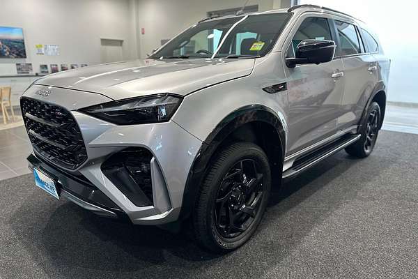 2025 Isuzu MU-X X-TERRAIN