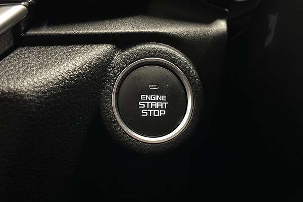 2025 Isuzu MU-X X-TERRAIN