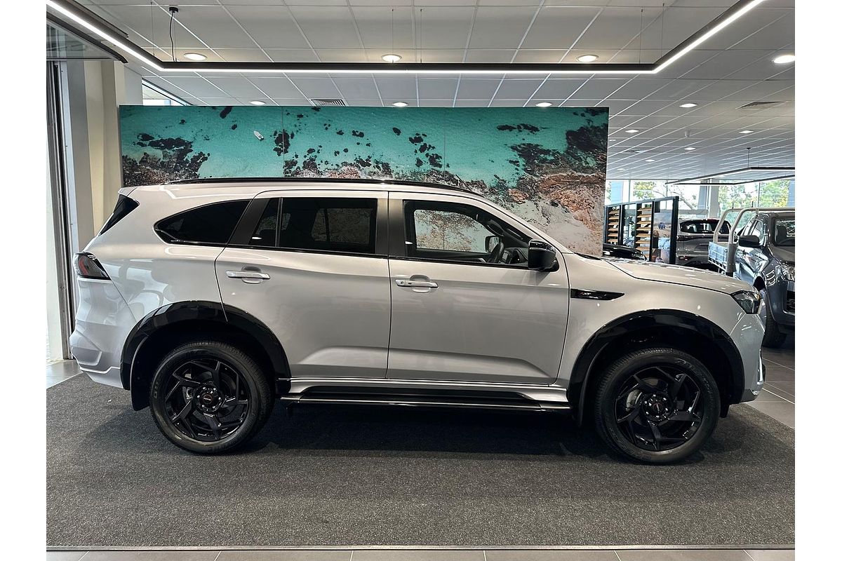 2025 Isuzu MU-X X-TERRAIN