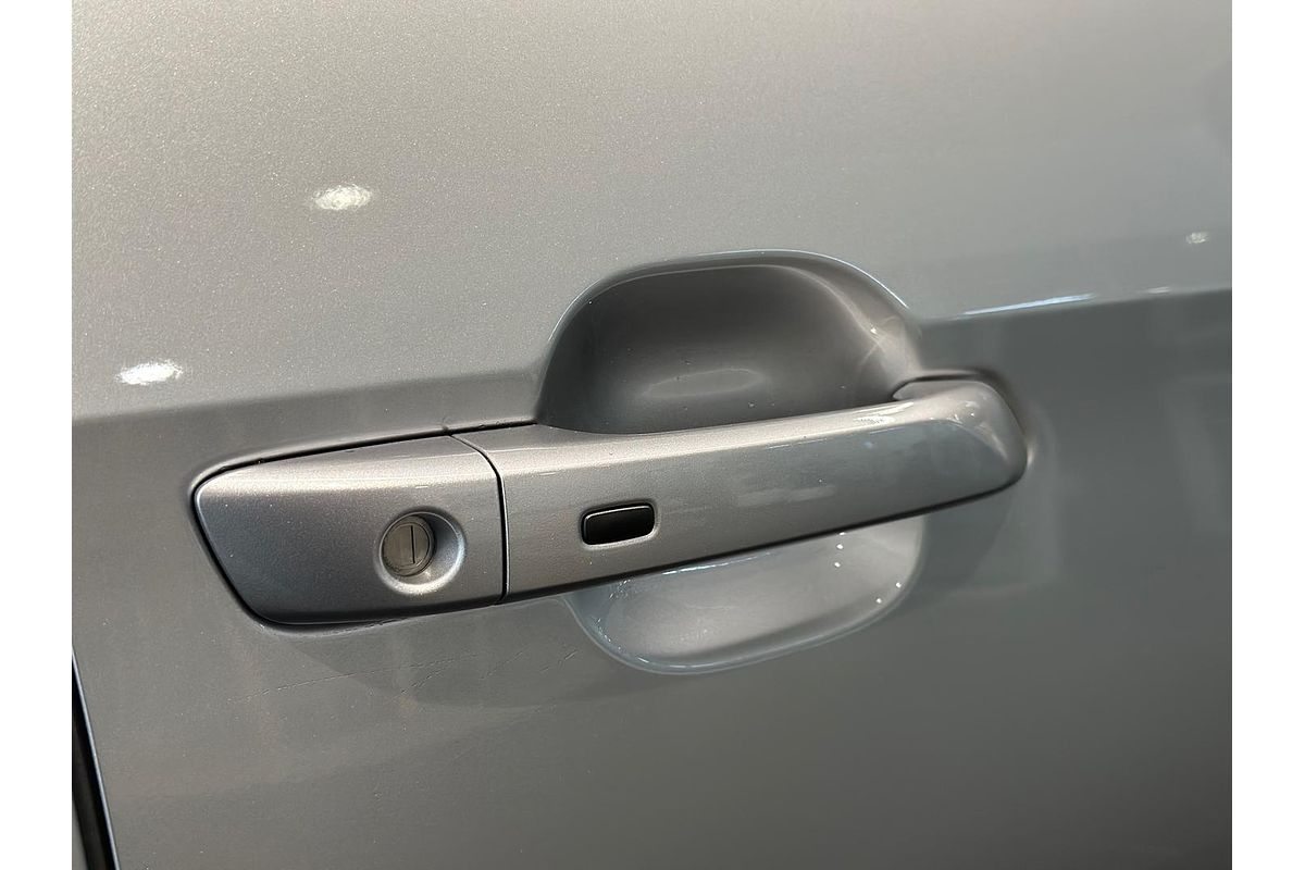 2025 Isuzu MU-X X-TERRAIN