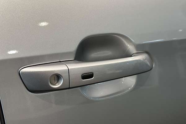 2025 Isuzu MU-X X-TERRAIN